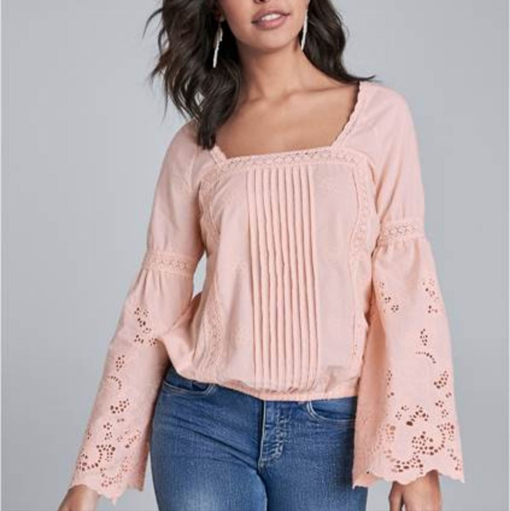 Square Neck Lace Detail top